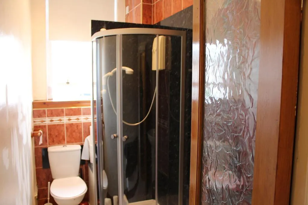City Centre Apartment Lochrin Edinburgh