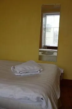 City Centre Apartment Lochrin  Edinburgh